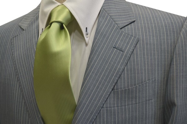 緑（グリーン）系｜色が与えるネクタイの印象｜Allety