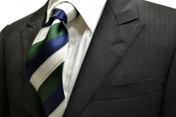 緑（グリーン） ネクタイ・ポケットチーフ 色で選ぶ | Allety