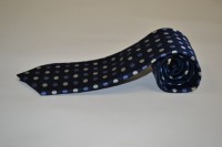 ネクタイ【ネイビー（紺）地にブルー、うすブルーの 水玉（ドット）8mm柄ネクタイ】